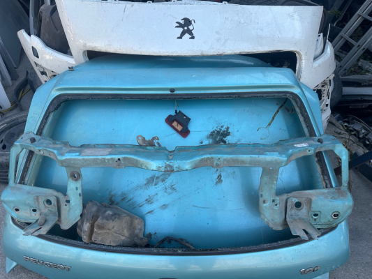 Peugeot 106 ön panel çıkma