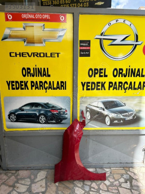Opel Corsa f sağ ön çamurluk