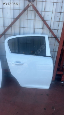 2013 OPEL CORSA 1.3 ÇIKMA SAĞ ARKA KAPI YEDEK PARÇALARI