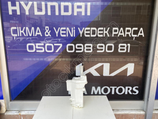 HYUNDAİ İ30 2012-2017 SİLECEK SU BİDONU SIFIR ORİJİNAL YEDEK PARÇ