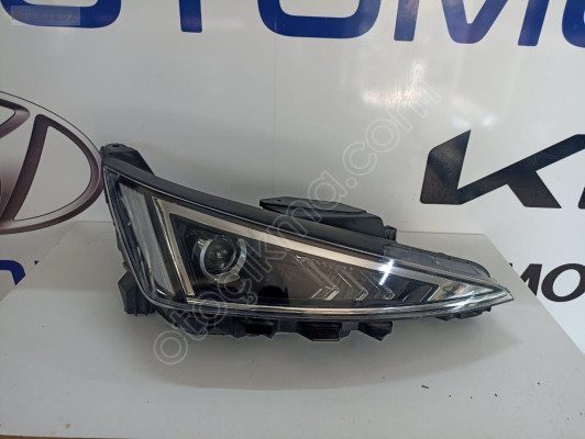 HYUNDAİ ELANTRA 2019-2020 SAĞ FAR ORİJİNAL ÇIKMA YEDEK PARÇA