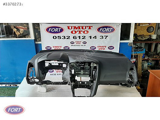 Ford Focus 2011-2018 Arası Sıfır Orijinal Göğüs Umut Oto