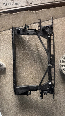 2020-2024 AUDİ A4 ÖN PANEL SIFIR ORJİNAL