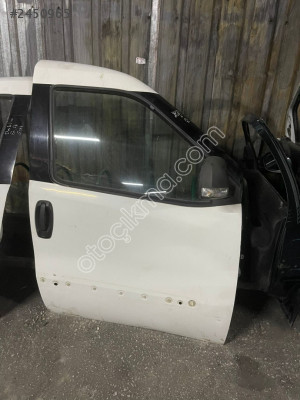 FİAT DOBLO 2011 ÇIKMA ORJİNAL SAĞ ÖN KAPI