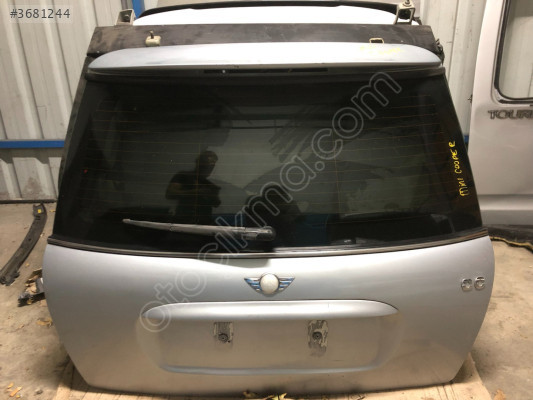 MİNİ COOPER R50 BAGAJ KAPAĞI SÖKME ORJINAL