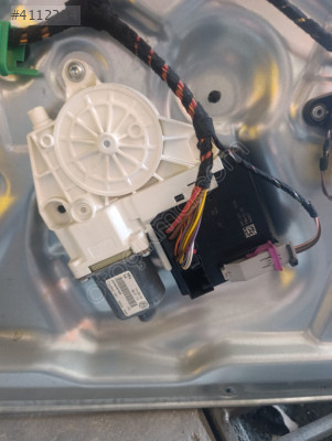 5N0959702 Volkswagen Tiguan sol ön cam motoru