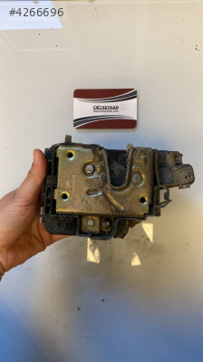 6K4839016E 6K4 839 016 E seat ibiza 1999 sağ arka kapı kilidi