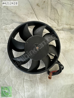 Vw Passat 1.8 T Fan Motoru Sağ