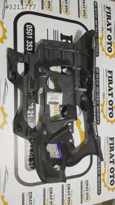 Volvo S60 Sağ Far Braketi - 31323841