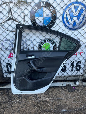 İNSİGNİA SAĞ ARKA KAPI DÖŞEMESİ ÇIKMA ORJİNAL