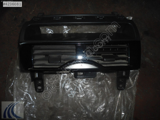 MAZDA RX-8 2011 ÇIKMA ORTA ÜFLEME PLASTİK ÇERÇEVESİ