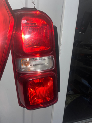 OPEL ZAFİRA SOL ARKA STOP LAMBASI