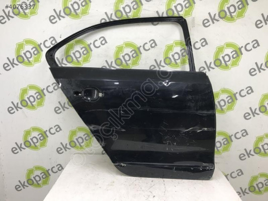 VOLKSWAGEN JETTA 2011 2018 SAĞ ARKA KAPI 5C6833056