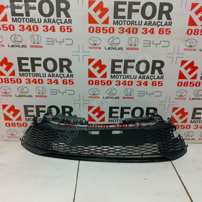 TOYOTA COROLLA ÖN TAMPĞON IZGARASI ÇIKMA ORİJİNAL PARÇA
