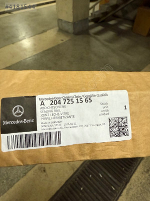 A2047251565 MERCEDES W204 SOL ÖN KAPI CAM ÇITASI ORJİNAL