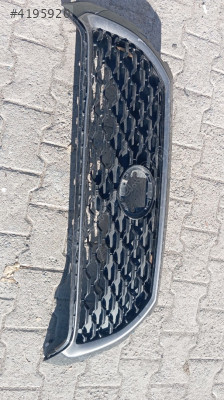 2024 2025 Toyota Corolla cross ön panjur