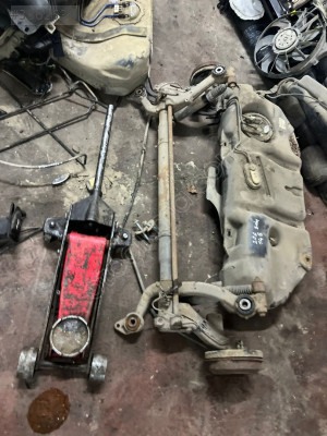 PEUGEOT 206 1.4 BENZINLI ARKA DINGIL MERT OTO
