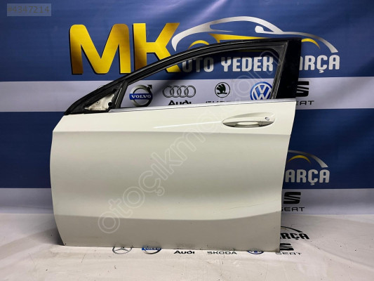 MERCEDES A180-A200 W176 BEYAZ SOL ÖN KAPI ORİJİNAL