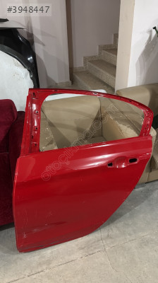 FİAT EGEA ÇIKMA ORJİNAL SOL ARKA KAPI BD1