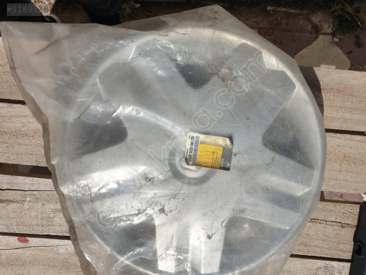 Renault kango jant kapagi orjinal sifir 8200031208