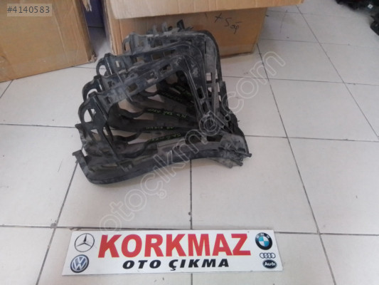 VOLKSWAGEN PASSAT B7 SAĞ ARKA TAMPON BRAKETI