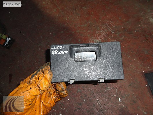 HONDA CIVIC 1998 ÇIKMA GÖĞÜS SİGORTA KAPAĞI