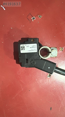 61129225308201 BMW F10 F11 F25 EKSİ KUTUP KABLOSU