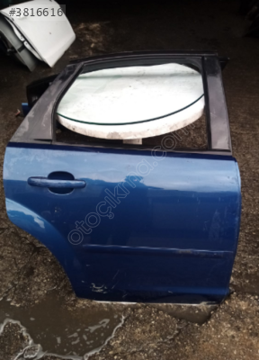 FORD FOCUS 2005 - 2008 ARASI ÇIKMA SAĞ ARKA KAPI