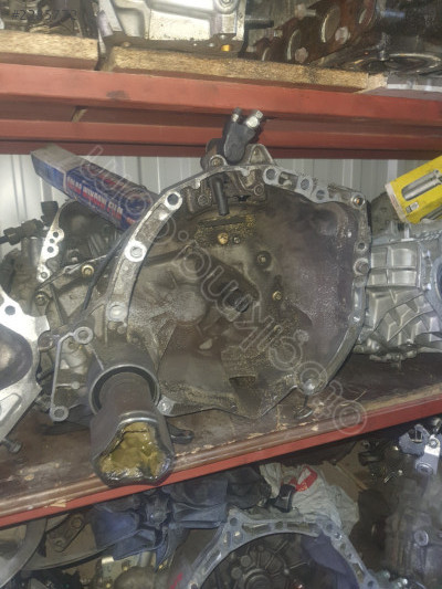 VOLVO S40 MANUEL ŞANZIMAN ORJINAL ÇIKMA