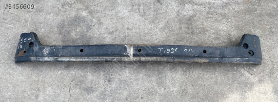chery tiggo 2010 çıkma orjinal ön tampon demiri (son fiyat)