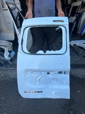 RENAULT EXPRESS SOL BAGAJ KAPAGİ ORJINAL