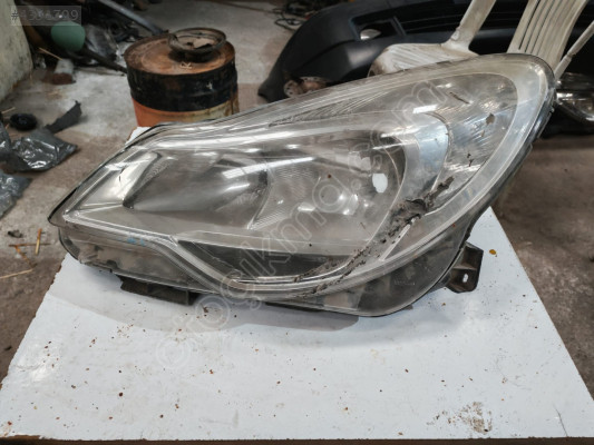 OPEL CORSA D SOL FAR