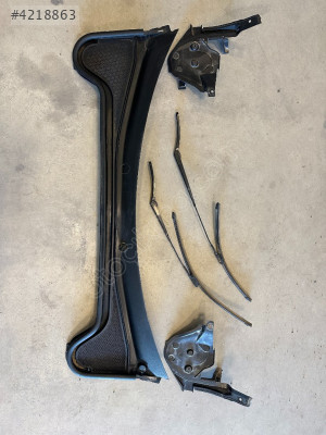 FORD FOCUS ÖN CAM IZGARASI JX7BA02222A