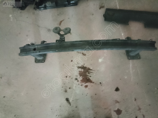 RENAULT FLUENCE ÖN TAMPON DEMİRİ