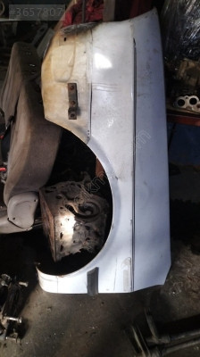 Renault 12 Toros orijinal sol ön çamurluk