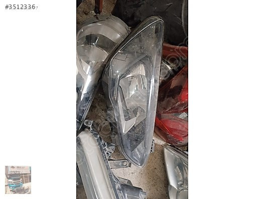 Ford focus sağ köşe ledli far çıkma orjinal