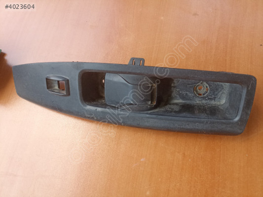 Fiat Doblo 3 Sağ Ön Kapı Açma Kolu