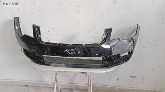 2014 skoda superb ön tampon