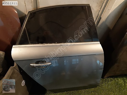 2008-2012 AUDİ A4 SAĞ ARKA KAPI DOLU