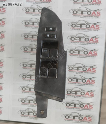 TOYOTA COROLLA  DÖRTLÜ CAM KALDIRMA DÜĞMESİ 74232-02D90