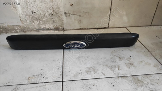 2011 FORD CONNECT ARKA BAĞAJ PLAKA PLASTİĞİ