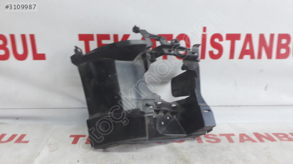 BMW F30 BRAKET SAĞ SİS BRAKETİ 51117386362
