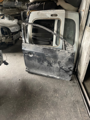 RENAULT FULENCE SAĞ ÖN KAPI