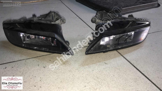 AUDİ A3 SAĞ SOL SİS FARI