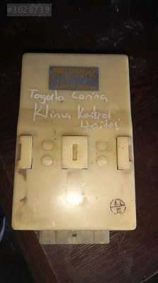 Toyota Carina klima kontrol ünitesi yedek parça