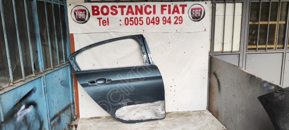 Fiat egea 2015 2024 çıkma sağ arka kapi