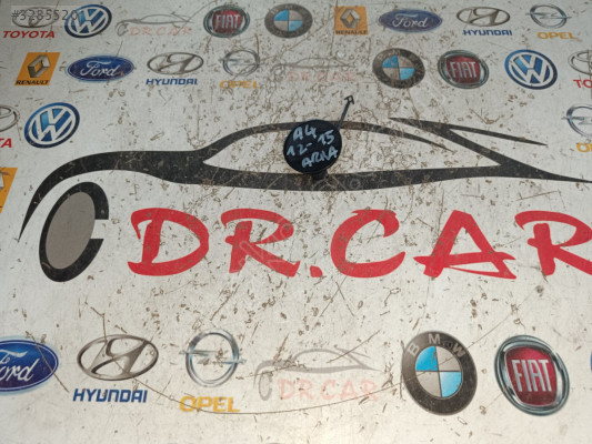 AUDİ A4 12-15 ARKA ÇEKİ DEMİR KAPAĞI ORJİNAL ÇIKMA 8K5807441B