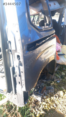 OPEL COMBO E SAG ARKA CAMURLUK OTO ERKAN