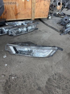 VW PASSAT B8 SİS FARI ÇIKMA ORJİNAL