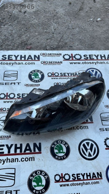 Golf 6 sol far (bağlantı ayakları kırık)